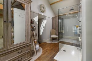 Photo 25- click for photo gallery